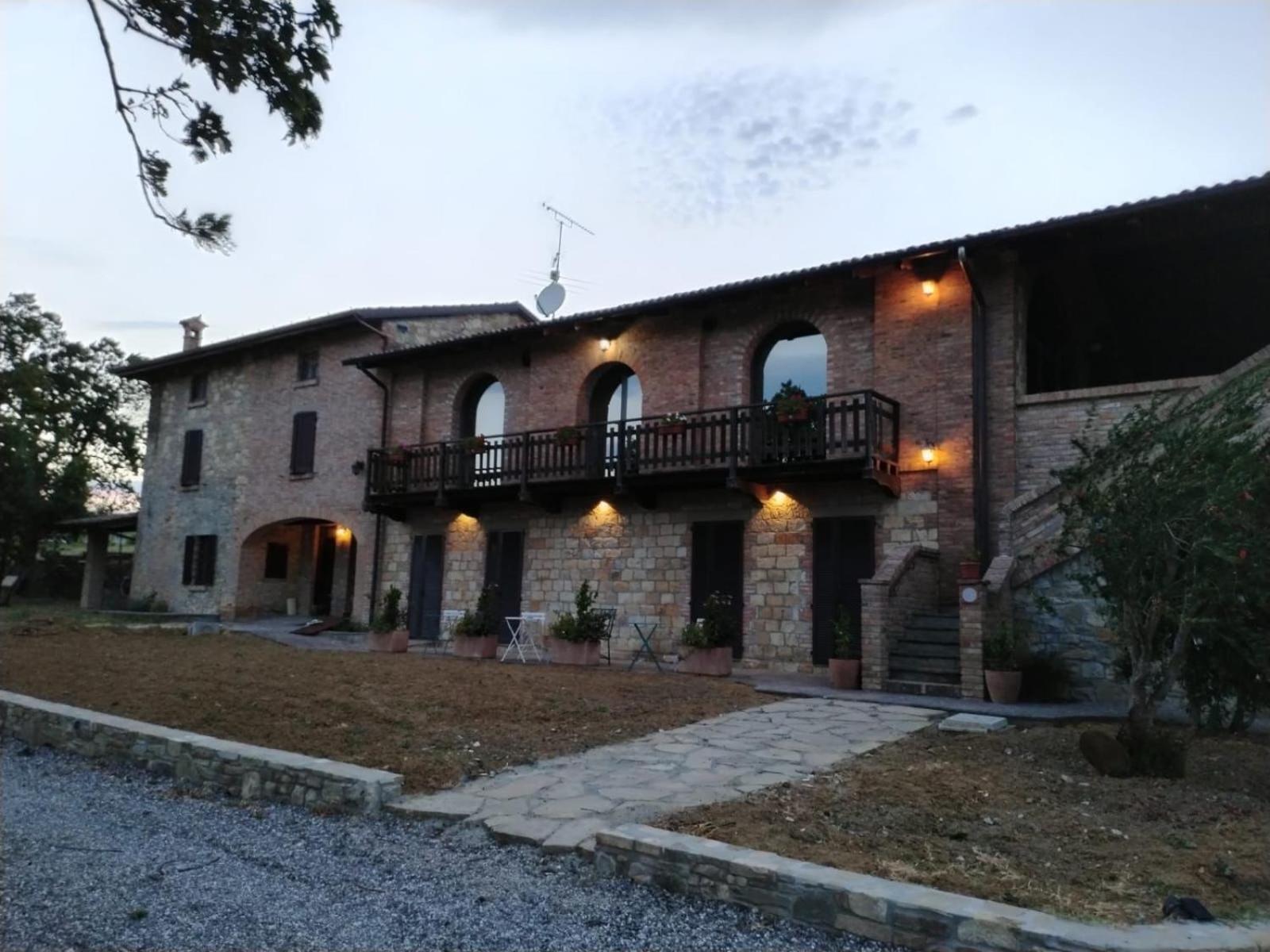 Agriturismo Cergallina Vernasca 外观 照片
